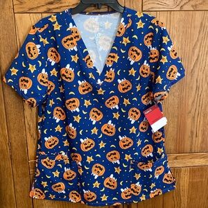 Peanuts Worldwide LLC Halloween 🎃 Scrub Top, Sz. L 93% Polyester/7% Spandex NWT